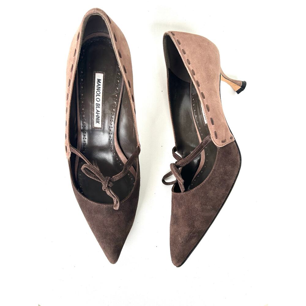 Vintage Manolo Blahnik Charulata Kitten Heels Brown Suede Bow 39.5 Pointed 9.5